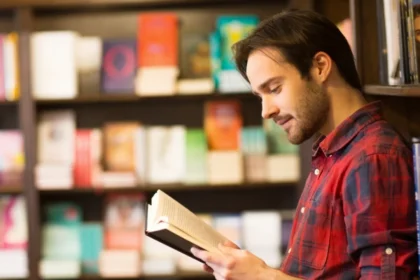 5 Books To Help With Your 2025 Goals